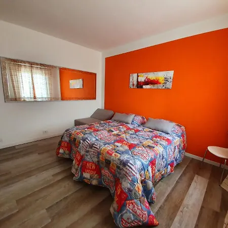 Apartment Color Apartments Prata Di Pordenone